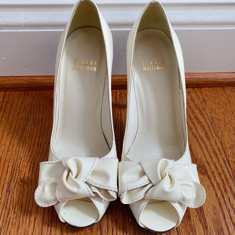 Stuart Weitzman Patent Peep Toe Bow Tie Pumps